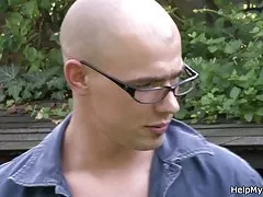 Сладък японски тийнейджър кани 2 мъже за тройка нецензурирани