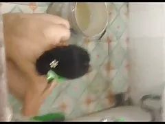 Такова нещо? така мокър е путка...