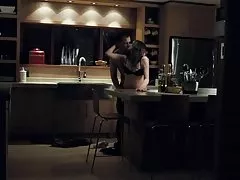 Алис Ийв голи част 1