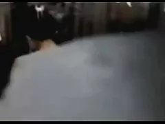 Фен чука на секси зрели
