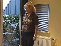 BDSM започване за сладък блондинка