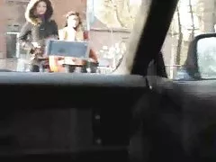 Нейният съпруг faceseat