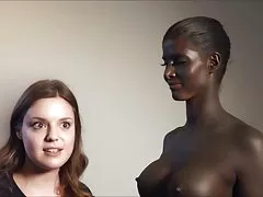 Младите дълги коси брюнетка обръсна путка jizzed