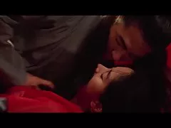 Големи гърди Любителски азиатски прецака