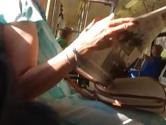 Busty Млади cabiria дяволите играчка