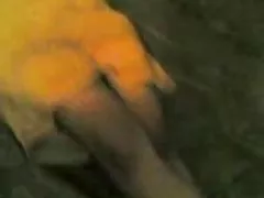 Един от най-добрите публични cameltoes сниман някога! задника флаш