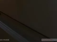 Татко чука не му стъпка дъщеря