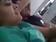 По-младите мадами в тройка с мъж