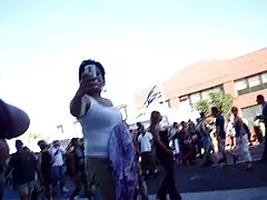 Гореща блондинка дебели ебавай на cam