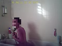 Палави брюнетка обича голям черен петел между краката си