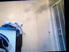 Наказание на две момичета